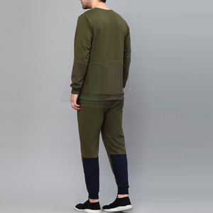 Traje Deportivo Informal Transpirable y Ligero para Invierno con Costuras Resistentes, Corte Regular, Colores Sólidos y Modernos - Product Image 4