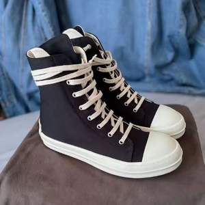 Botas de Diseñador, Zapatillas de Diseñador, Zapatos de Mujer, Zapatos de Hombre, Botas de Cuero, Botas de Lona, Botines de Lujo, Zapatillas con Plataforma - Product Image 1