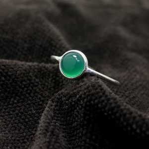 Top Bán 925 Sterling <span class=keywords><strong>Silver</strong></span> Phụ Nữ Của Vòng Handmade Chất Lượng Tốt Mịn Cab Rắn Màu Xanh Lá Cây <span class=keywords><strong>Onyx</strong></span> Cho Đám Cưới Và Các Bên - Product Image 1