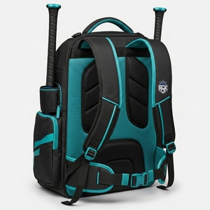 Bolsa de equipo de béisbol personalizada con tela resistente, compartimentos espaciosos, correas ajustables y diseños personalizados del equipo. - Product Image 4