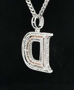 Pendentif initial élégant en or 14 carats avec diamant hip-hop, moissanite taille princesse simulée, argent 925 plaqué or, certifié IGI - Product Image 5