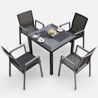 Table et chaises de patio extérieur, design minimaliste moderne, table en alliage d'aluminium imperméable, ensemble de salon mobile pour jardins et terrasses