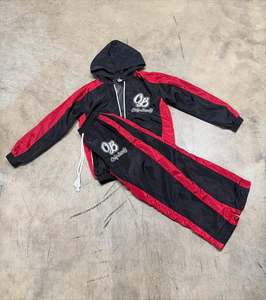 Conjunto de chaquetas cortavientos de nailon ligero y pantalones de chándal de nailon, trajes de jogging de tela de malla con costuras personalizadas, chándal cortavientos - Product Image 3