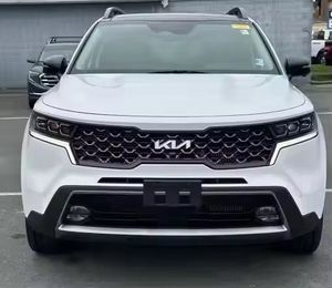 Sorento X-Line SX Prestige AWD d'occasion blanc 2022 avec sièges en cuir, jantes en alliage, régulateur de vitesse adaptatif, sièges trois rangées - Product Image 1