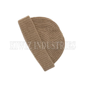 Bonnet Bonnet Design sur mesure Bonnet d'hiver Vente en gros Bonnet personnalisé en laine bio Mohair - Product Image 3