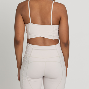 Leggings de compression pour femmes avec impression de logo OEM, vêtements de sport de haute qualité, hauts de sport, ensemble de yoga 2 pièces - Product Image 6