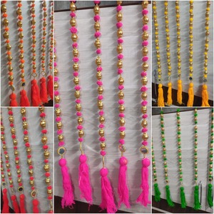 Guirlande de pompons décoratifs colorés, toile de fond de scène suspendue, plafond, maison, Haldi Mehendi, décor Mandap, décor à la maison - Product Image 2