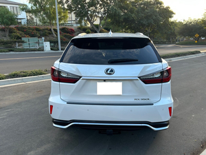 NOUVEAU 2018 RX 350L Transmission automatique V8 Cylindres Parfait avec conduite à droite et à gauche Sièges en cuir Caméra arrière - Product Image 3