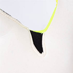 Gants de gardien OEM pour commandes personnalisées Gants de gardien de but professionnels pour clubs et équipes - Product Image 3