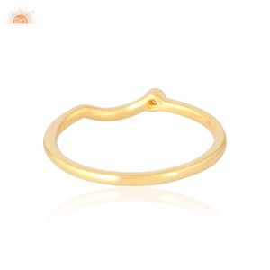 Anillo de Oro Sólido de 14k con Ópalo Etíope Minimalista, Fabricante de Joyería - Product Image 4