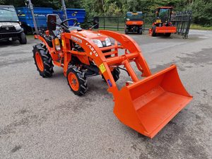 Chargeur frontal pour tracteur 4x4, utilitaire agricole, 21 CV, transmission par engrenages, rouge, garantie 3 ans, multifonctionnel, haute productivité - Product Image 5