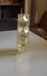 <b>Vase</b> Cylinder Style with Hammered Aluminum Floor <b>Texture</b> Decorative Aluminum Flower <b>Vase</b> in Gold finish Flower <b>Vase</b> White - Product Image 5