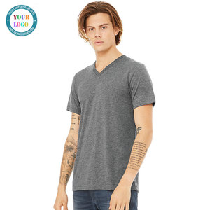 Camiseta de Algodón Orgánico Gris 100% con Cuello en V para Hombre - Product Image 1