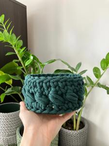 Petit panier rond en macramé vert, élégant organisateur de table, rangement artisanal pour la décoration de la maison, cuisine et salon, en provenance d'Inde - Product Image 6