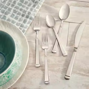 Ensemble de couverts en acier inoxydable doré simple et design pour les restaurants, finition miroir, ensemble de couverts en métal pour les mariages et les fêtes - Product Image 4