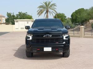 SILVERADO 5.3L V8 2024 Usado de Segunda Mano, Sedán con Volante a la Izquierda, Asientos de Cuero, Neumáticos R17, Techo Solar Automático, Cámara Trasera de 360° - Product Image 2