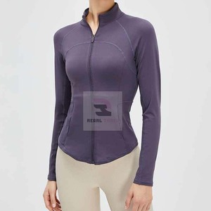Vestes de fitness de yoga à manches longues avec fermeture éclair pour femmes - Product Image 3