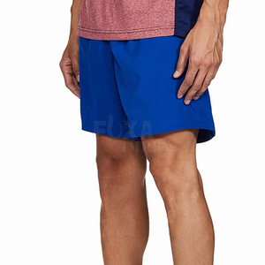 Short de course léger personnalisé pour hommes 2025 tissu de toile imperméable de qualité supérieure respirant rembourré pour le confort et la durabilité - Product Image 3