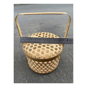 Caja de Regalo Artesanal de Bambú Duradera con Tejido Hexagonal Único para Alimentos Secos Orgánicos y Decoración Navideña - Product Image 4