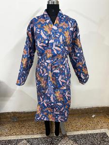 Robe kimono 100% coton avec broderie et boutons en fourrure - Cadeau de Noël élégant pour femme, tissu fait main - Product Image 4