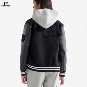 Chaquetas universitarias Letterman con mangas de cuero bordadas personalizadas de alta calidad, chaqueta de tela con capucha negra - Product Image 1