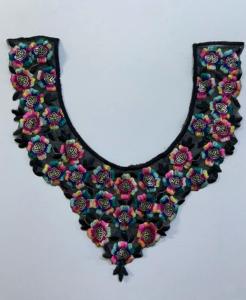 Piezas de cuello bordadas a medida con lentejuelas estilo cosido para ropa y diseñadores de moda con fines de reventa - Product Image 5