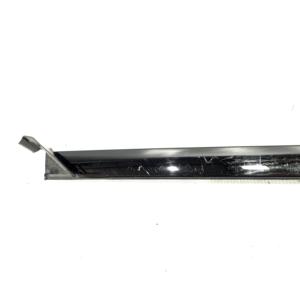 Modanatura Parabrezza PEUGEOT 3008 Serie 9810112080 (16>23) - Product Image 4