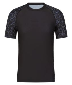 Camiseta de Manga Larga con Logotipo Personalizado de Alta Calidad, Unisex, Sublimada, 220g, Secado Rápido, Producto de Calidad Pura - Product Image 5