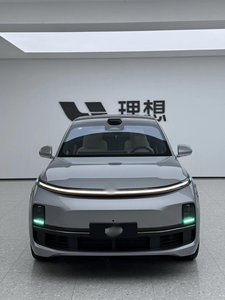 VUS électrique de luxe 7 places à faible kilométrage vérifié Modèle 2025 Véhicule automatique hybride/EV - Product Image 3