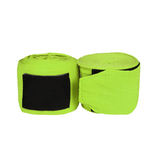 Bandages de boxe pour hommes de haute qualité, personnalisés, en coton respirant, pour le soutien des mains et des poignets lors des activités sportives - Product Image 2