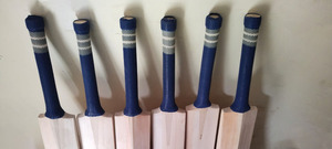 Bate de Cricket de Pelota de Cinta para Entrenamiento de Partidos, Bate de Pelota Suave, Madera de Calidad, Duradero, Ligero, Personaliza Tu Propio Diseño de Logotipo - Product Image 2