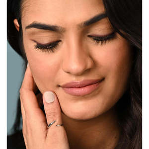Anillos de Plata de Ley 925 de Primera Calidad para Mujer, Chapados en Rodio, con Incrustaciones de Ónix, Diseño para Parejas - Product Image 4