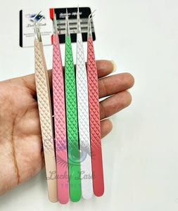 Pince à épiler d'extensions de cils à grande isolation en acier inoxydable à 45 angles et pointe pointue Nano Grip - Product Image 6