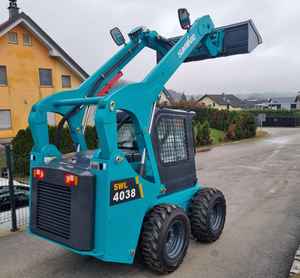 Chargeuse compacte sur pneus TOP POWER Sunward SWL 4038, diesel, avec godet, équipement de construction - Product Image 2