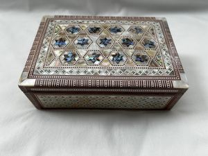 Boîte à bijoux élégante en nacre fonctionnelle pour les cosmétiques en gros Coffret cadeau parfait - Product Image 4