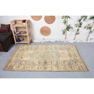 Alfombra Turca de 3.9x6.2 pies, Alfombra Vintage Beige a Rayas de Lana - Product Image 2