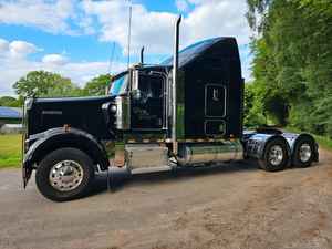 Camion Kenworth W900L d'occasion de 2003, 4 places, 131 000 km, 316 kW, 430 ch, 6 cylindres, transmission automatique - Product Image 4
