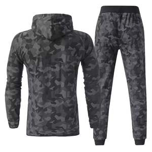 Conjunto de Sudadera con Capucha y Pantalones Deportivos de Dos Piezas, Estampado de Camuflaje, Transpirable, de Forro Polar, para Invierno, Estilo Informal, Holgado, para Hombre - Product Image 4