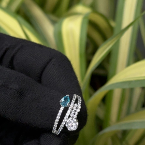 JIACHEN, anillo de cóctel en espiral de Color CubicZircon de latón de lujo personalizado, joyería de moda para mujer - Product Image 1