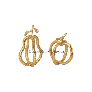 ประติมากรรมโลหะจากดีไซน์รูปลูกแพร์และแอปเปิ้ลชุบทองสำหรับตกแต่งโต๊ะในร้านกาแฟและร้านอาหารทำจากอลูมิเนียม - Product Image 1