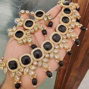 Conjunto de joyas de diamantes americanos de diseñador elegante, collar de piedra Monalisa con pendientes para fiestas, ocasiones especiales, Material de latón - Product Image 3