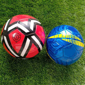 Ballons de Football Professionnels en PVC PU Lumineux Personnalisables en Tailles 5 4 3-Mini Versions Gonflables pour Tous les Âges - Product Image 6