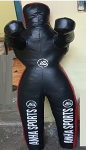 Equipo de entrenamiento de élite ficticio de boxeo y lucha libre de alta calidad - Product Image 3