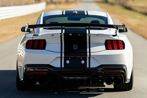 Mustang Shelby Super Snake Coupé 2024, Transmisión Manual de 6 Velocidades, Motor V8 Supercargado de 830 hp - Product Image 3