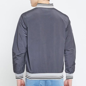 Blouson d'aviateur de qualité supérieure 100% polyester matériel léger fermeture éclair braguette blouson d'aviateur imprimé de logo personnalisé pour hommes - Product Image 5