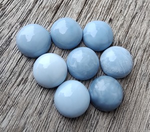 Cabochon d'opale bleue naturelle de qualité AAA + Pierres précieuses en vrac certifiées IGI calibrées dans toutes les tailles Pierres précieuses en gros - Product Image 1