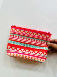 Wholesale Large Capacity Portable Cotton Travel Toiletry Pouch Black Floral Zipper Cosmetic Bag Fashion Style beaded pouch - Product Image 5