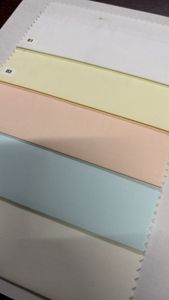 Tissu de chemise uni de couleur vanille 100% coton de qualité supérieure matériau de haute qualité pour la fabrication de vêtements - Product Image 3