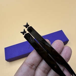 Pinzas de pestañas de acero inoxidable sostenibles japonesas de Plasma negro con pinzas de pestañas profesionales personalizadas probadas a mano de mariposa - Product Image 5