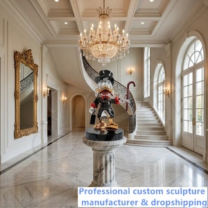 Estatua de Scrooge McDuck Cromada, Escultura de Lujo en Resina Estilo Pop Art, Pato Rojo Cromado con Bastón, Decoración de Alta Gama para Hogar u Oficina - Product Image 4